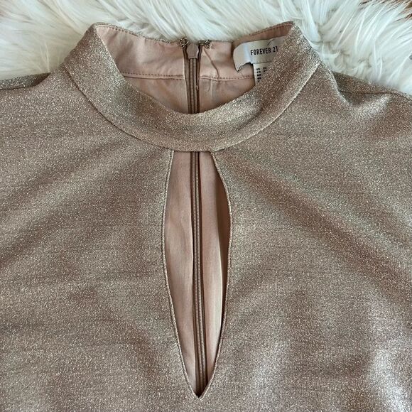 Women’s Forever 21 Gorgeous Dress Size 2X - Picture 2 of 4